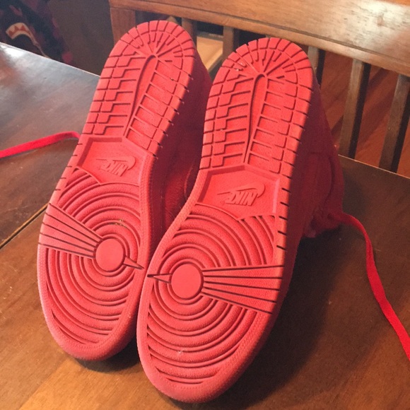 COPY - Air Jordan Retro 1’s - Picture 4 of 7